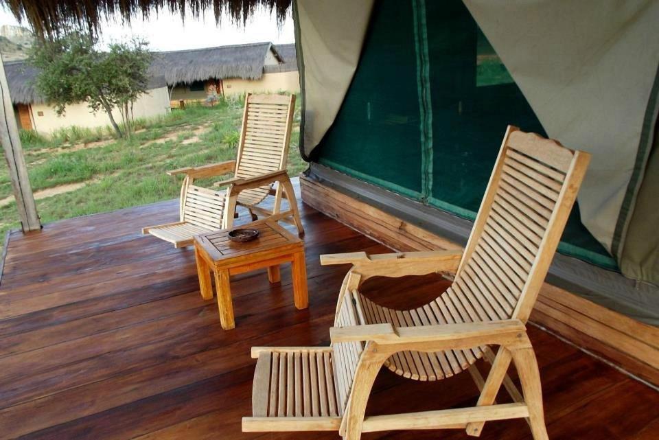 Satrana Lodge Ranohira Экстерьер фото