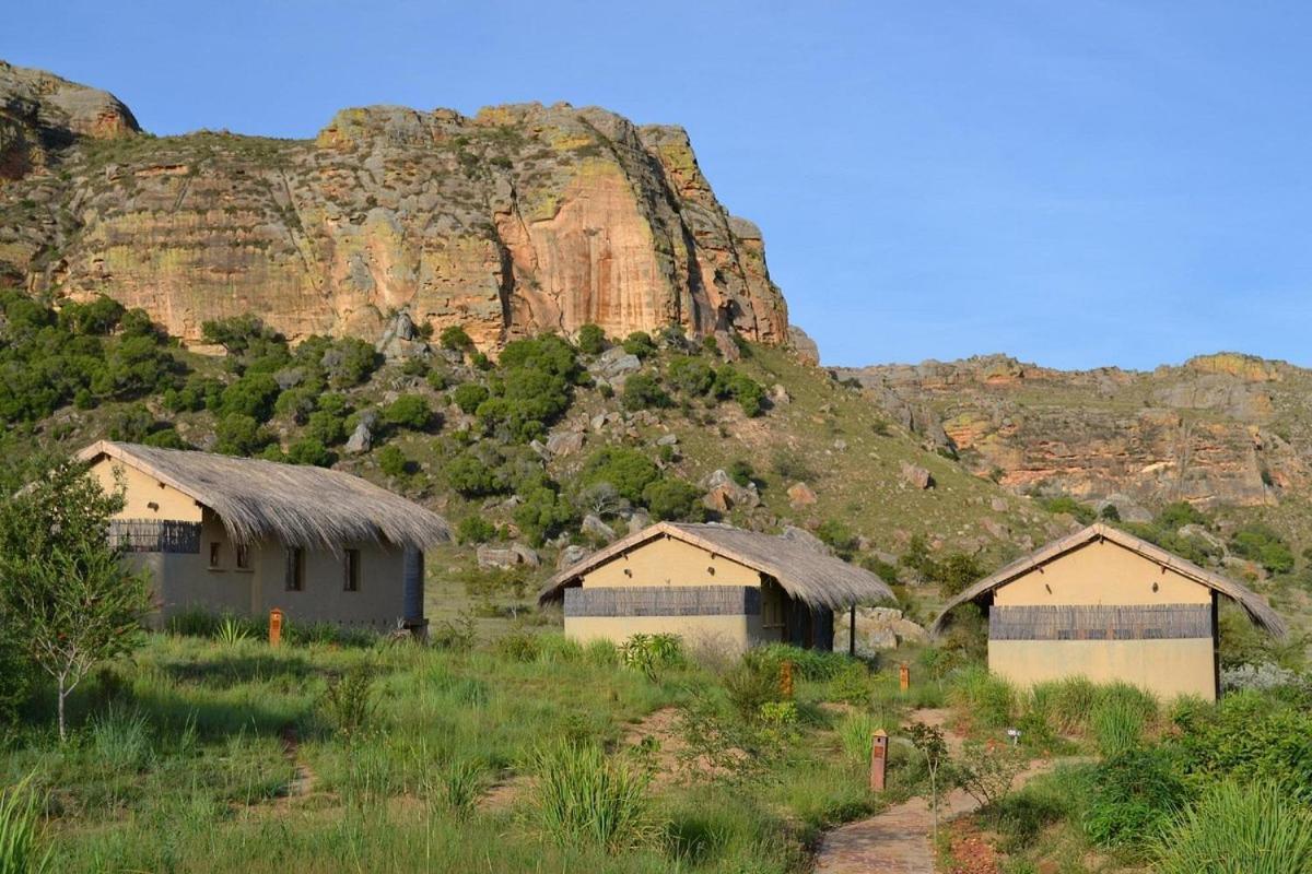 Satrana Lodge Ranohira Экстерьер фото